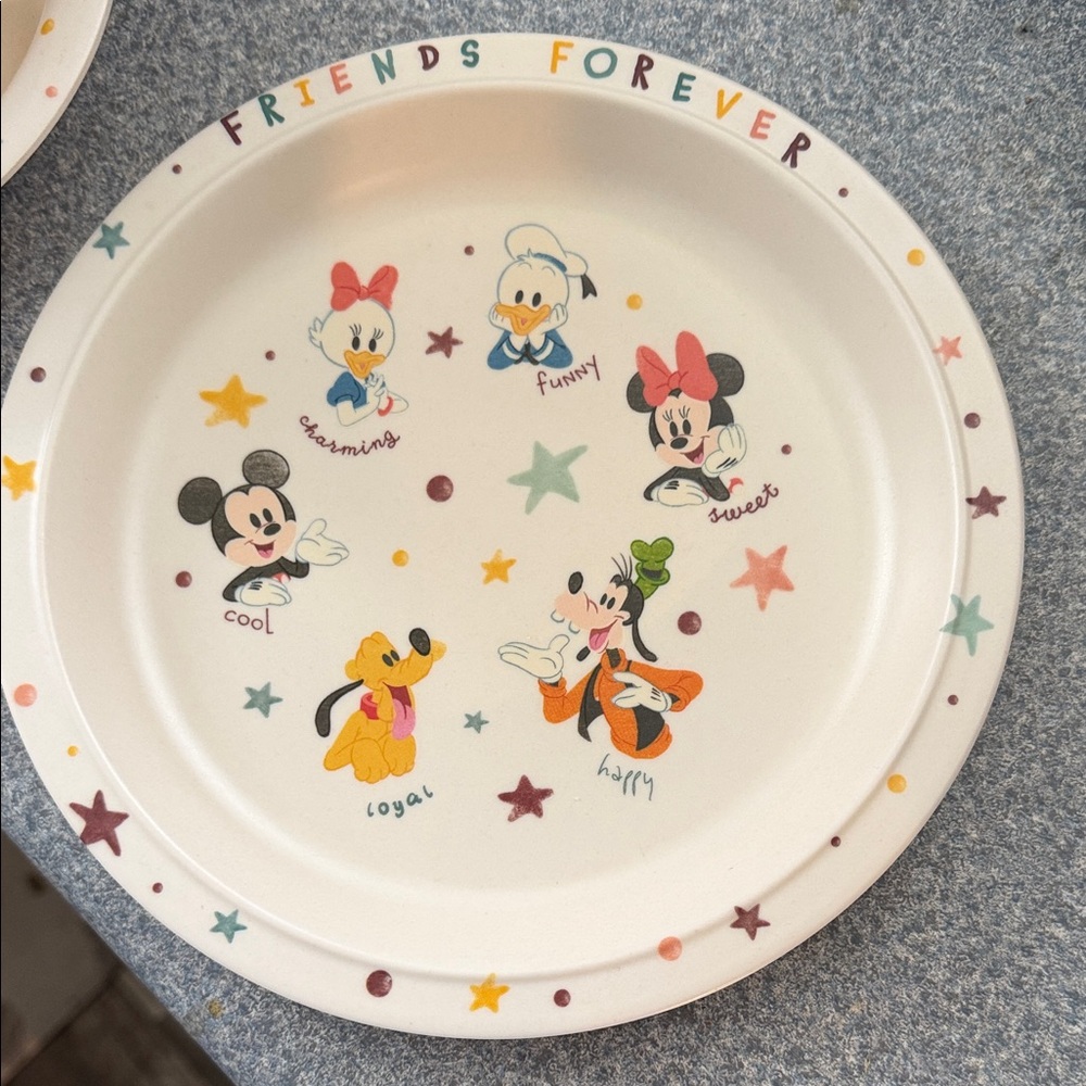 Disney Multicolor Dinnerware Set - Picture 2 of 5